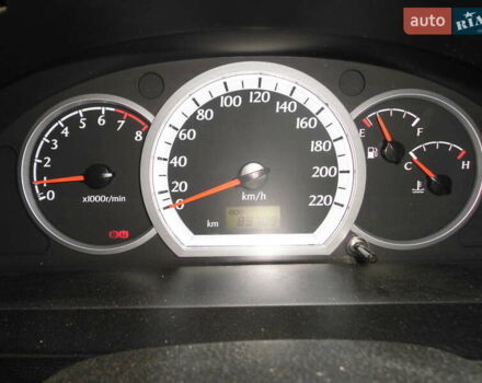 Белый Дэу Джентра, объемом двигателя 1.49 л и пробегом 89 тыс. км за 5900 $, фото 6 на Automoto.ua