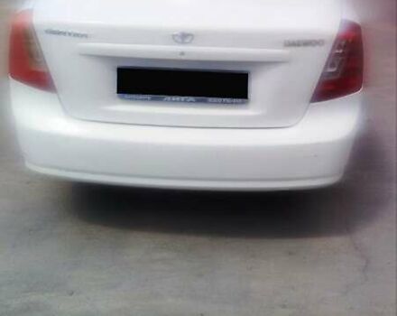 Белый Дэу Джентра, объемом двигателя 1.49 л и пробегом 170 тыс. км за 3300 $, фото 2 на Automoto.ua