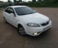 Белый Дэу Джентра, объемом двигателя 1.5 л и пробегом 250 тыс. км за 4000 $, фото 1 на Automoto.ua