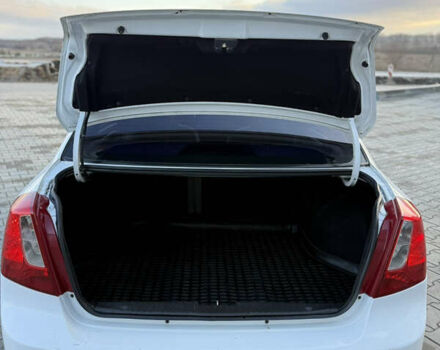 Білий Деу Джентра, об'ємом двигуна 1.49 л та пробігом 181 тис. км за 4200 $, фото 19 на Automoto.ua