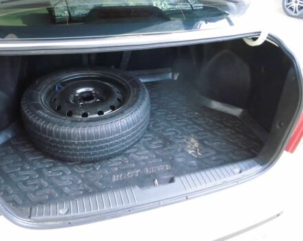 Белый Дэу Джентра, объемом двигателя 1.5 л и пробегом 89 тыс. км за 5900 $, фото 8 на Automoto.ua