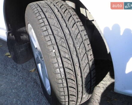 Белый Дэу Джентра, объемом двигателя 1.49 л и пробегом 89 тыс. км за 5900 $, фото 3 на Automoto.ua