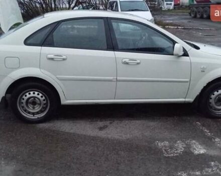 Белый Дэу Джентра, объемом двигателя 1.5 л и пробегом 240 тыс. км за 3555 $, фото 3 на Automoto.ua