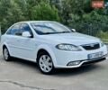 Білий Деу Джентра, об'ємом двигуна 1.49 л та пробігом 69 тис. км за 5700 $, фото 1 на Automoto.ua