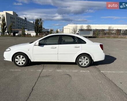 Белый Дэу Джентра, объемом двигателя 1.49 л и пробегом 201 тыс. км за 3900 $, фото 7 на Automoto.ua