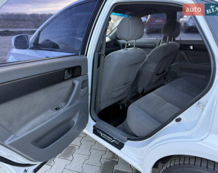 Білий Деу Джентра, об'ємом двигуна 1.49 л та пробігом 181 тис. км за 4200 $, фото 16 на Automoto.ua