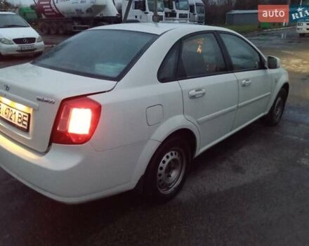 Белый Дэу Джентра, объемом двигателя 1.5 л и пробегом 240 тыс. км за 3555 $, фото 9 на Automoto.ua