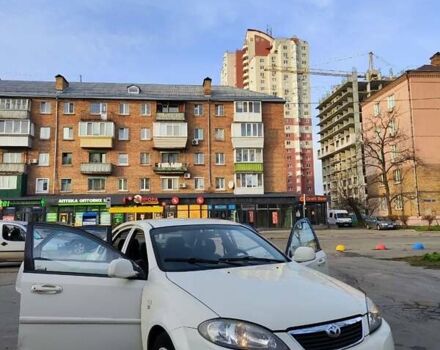 Білий Деу Джентра, об'ємом двигуна 1.49 л та пробігом 211 тис. км за 4300 $, фото 5 на Automoto.ua