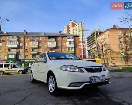 Білий Деу Джентра, об'ємом двигуна 1.49 л та пробігом 211 тис. км за 4300 $, фото 8 на Automoto.ua