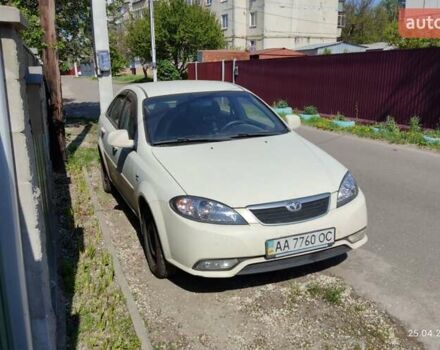 Білий Деу Джентра, об'ємом двигуна 1.5 л та пробігом 285 тис. км за 3800 $, фото 1 на Automoto.ua