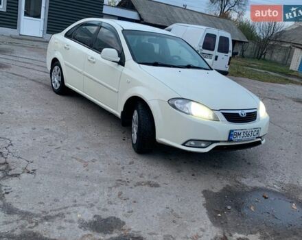 Білий Деу Джентра, об'ємом двигуна 1.49 л та пробігом 190 тис. км за 4000 $, фото 1 на Automoto.ua