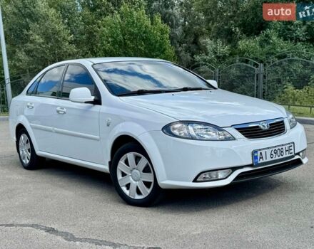 Білий Деу Джентра, об'ємом двигуна 1.49 л та пробігом 69 тис. км за 5700 $, фото 1 на Automoto.ua