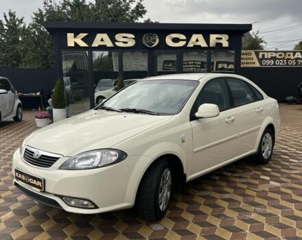 Белый Дэу Джентра, объемом двигателя 1.5 л и пробегом 26 тыс. км за 6800 $, фото 1 на Automoto.ua