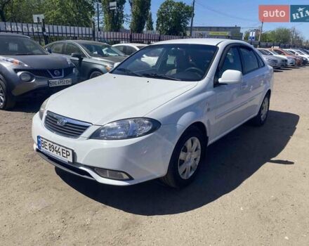 Білий Деу Джентра, об'ємом двигуна 1.49 л та пробігом 170 тис. км за 5200 $, фото 1 на Automoto.ua