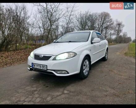 Білий Деу Джентра, об'ємом двигуна 1.49 л та пробігом 198 тис. км за 4599 $, фото 1 на Automoto.ua