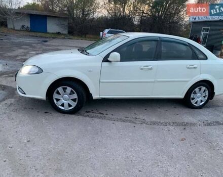 Деу Джентра 2013 у Кролевце на Automoto.ua Бежевий Деу Джентра, об'ємом двигуна 1.49 л та пробігом 185 тис. км за 4400 $, фото 6 на Automoto.ua