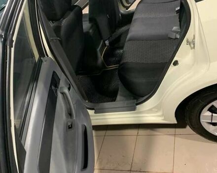 Деу Джентра 2013 у Кролевце на Automoto.ua Бежевий Деу Джентра, об'ємом двигуна 1.49 л та пробігом 185 тис. км за 4400 $, фото 10 на Automoto.ua