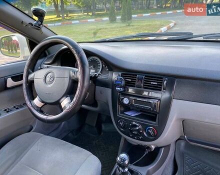 Бежевий Деу Джентра, об'ємом двигуна 1.49 л та пробігом 426 тис. км за 2900 $, фото 7 на Automoto.ua