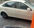 Бежевый Дэу Джентра, объемом двигателя 1.5 л и пробегом 221 тыс. км за 3600 $, фото 2 на Automoto.ua