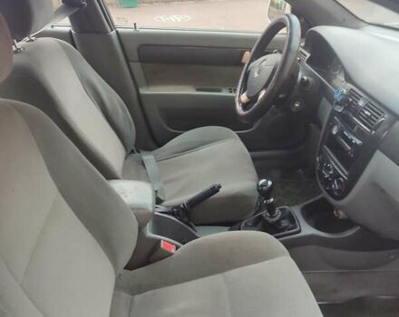 Бежевый Дэу Джентра, объемом двигателя 1.5 л и пробегом 221 тыс. км за 3600 $, фото 6 на Automoto.ua