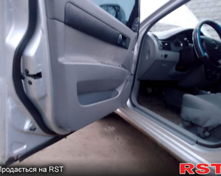 Дэу Джентра, объемом двигателя 1.6 л и пробегом 112 тыс. км за 4000 $, фото 5 на Automoto.ua