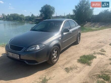 Дэу Джентра 2014 в Киеве на Automoto.ua Дэу Джентра, объемом двигателя 1.49 л и пробегом 301 тыс. км за 4000 $, фото 1 на Automoto.ua