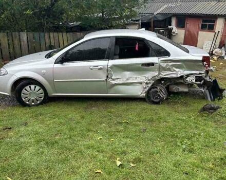 Серый Дэу Джентра, объемом двигателя 1.5 л и пробегом 194 тыс. км за 1800 $, фото 3 на Automoto.ua