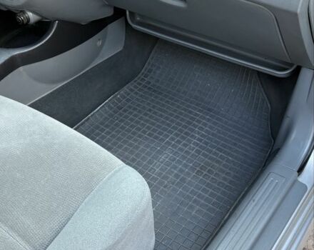 Серый Дэу Джентра, объемом двигателя 1.5 л и пробегом 147 тыс. км за 5600 $, фото 6 на Automoto.ua