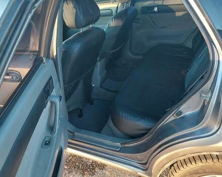 Серый Дэу Джентра, объемом двигателя 1.5 л и пробегом 185 тыс. км за 3150 $, фото 10 на Automoto.ua