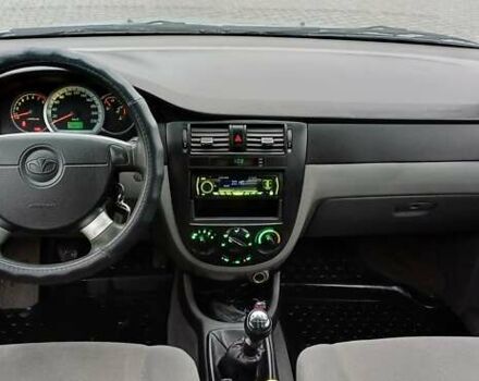 Серый Дэу Джентра, объемом двигателя 1.49 л и пробегом 135 тыс. км за 5200 $, фото 11 на Automoto.ua