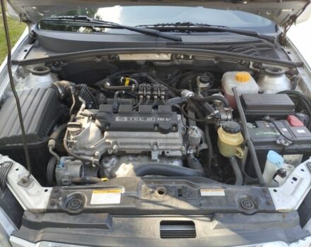 Серый Дэу Джентра, объемом двигателя 1.5 л и пробегом 205 тыс. км за 5200 $, фото 3 на Automoto.ua