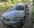 Серый Дэу Джентра, объемом двигателя 1.5 л и пробегом 170 тыс. км за 3899 $, фото 1 на Automoto.ua