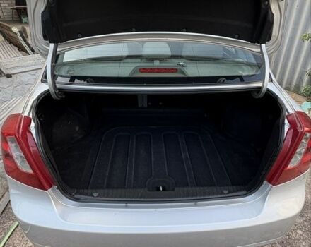 Серый Дэу Джентра, объемом двигателя 1.5 л и пробегом 147 тыс. км за 5600 $, фото 3 на Automoto.ua