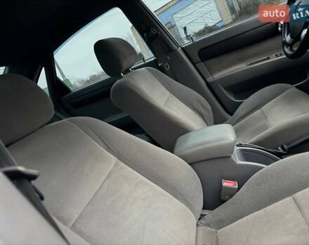 Серый Дэу Джентра, объемом двигателя 1.49 л и пробегом 165 тыс. км за 5850 $, фото 31 на Automoto.ua