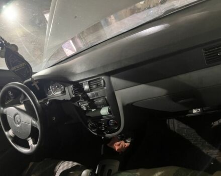 Серый Дэу Джентра, объемом двигателя 1.5 л и пробегом 3 тыс. км за 3500 $, фото 4 на Automoto.ua