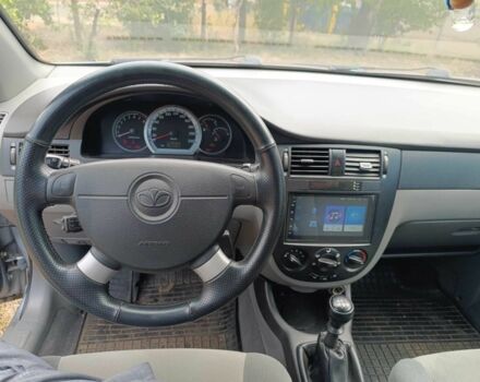 Серый Дэу Джентра, объемом двигателя 1.5 л и пробегом 61 тыс. км за 7000 $, фото 4 на Automoto.ua