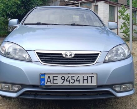 Серый Дэу Джентра, объемом двигателя 1.5 л и пробегом 61 тыс. км за 7000 $, фото 1 на Automoto.ua