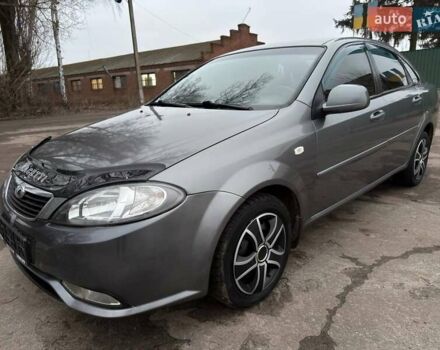 Серый Дэу Джентра, объемом двигателя 1.49 л и пробегом 165 тыс. км за 5850 $, фото 3 на Automoto.ua