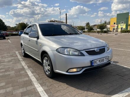 Дэу Джентра 2013 в Житомире на Automoto.ua Серый Дэу Джентра, объемом двигателя 1.5 л и пробегом 196 тыс. км за 4500 $, фото 1 на Automoto.ua