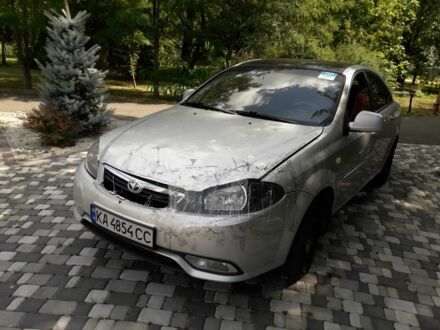 Деу Джентра 2013 у Києві на Automoto.ua Сірий Деу Джентра, об'ємом двигуна 1.5 л та пробігом 340 тис. км за 2500 $, фото 1 на Automoto.ua