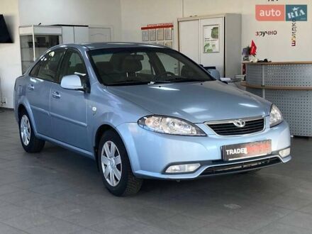 Деу Джентра 2013 у Києві на Automoto.ua Синій Деу Джентра, об'ємом двигуна 1.49 л та пробігом 198 тис. км за 4790 $, фото 1 на Automoto.ua