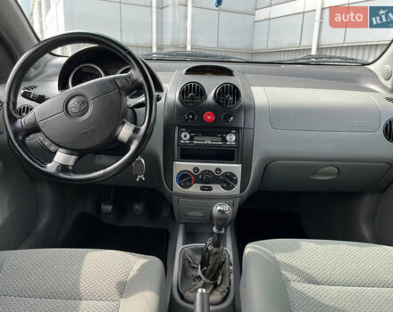 Красный Дэу Калос, объемом двигателя 1.4 л и пробегом 220 тыс. км за 3000 $, фото 7 на Automoto.ua