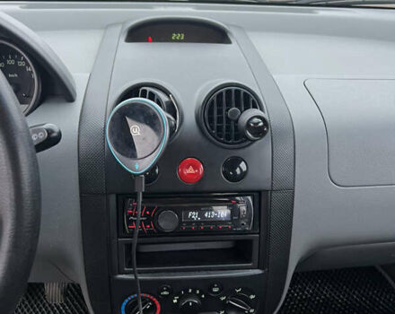 Жовтий Деу Калос, об'ємом двигуна 1.2 л та пробігом 157 тис. км за 2700 $, фото 22 на Automoto.ua