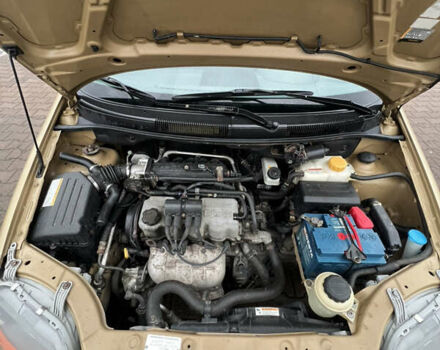 Жовтий Деу Калос, об'ємом двигуна 1.2 л та пробігом 157 тис. км за 2700 $, фото 2 на Automoto.ua