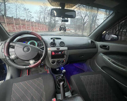 Синий Дэу Лачетти, объемом двигателя 1.4 л и пробегом 150 тыс. км за 4000 $, фото 4 на Automoto.ua