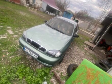 Дэу Лачетти 2006 в Новомосковске на Automoto.ua Зеленый Дэу Лачетти, объемом двигателя 1.5 л и пробегом 1000 тыс. км за 2421 $, фото 1 на Automoto.ua