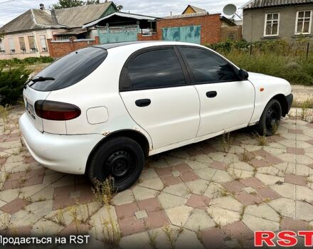 Дэу Ланос 1998 в Харькове на Automoto.ua Белый Дэу Ланос, объемом двигателя 1.5 л и пробегом 250 тыс. км за 888 $, фото 2 на Automoto.ua