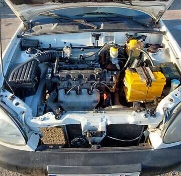 Белый Дэу Ланос, объемом двигателя 1.5 л и пробегом 570 тыс. км за 1200 $, фото 6 на Automoto.ua