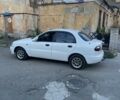 Дэу Ланос 1998 в Киеве на Automoto.ua Белый Дэу Ланос, объемом двигателя 1.5 л и пробегом 363 тыс. км за 1800 $, фото 1 на Automoto.ua