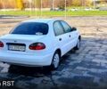 Дэу Ланос 1998 в Харькове на Automoto.ua Белый Дэу Ланос, объемом двигателя 1.5 л и пробегом 300 тыс. км за 1600 $, фото 5 на Automoto.ua